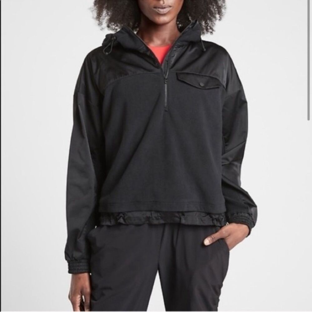 Athleta Zion Microfleece Half Zip Hoodie Jacket in Black, Medium (D3)